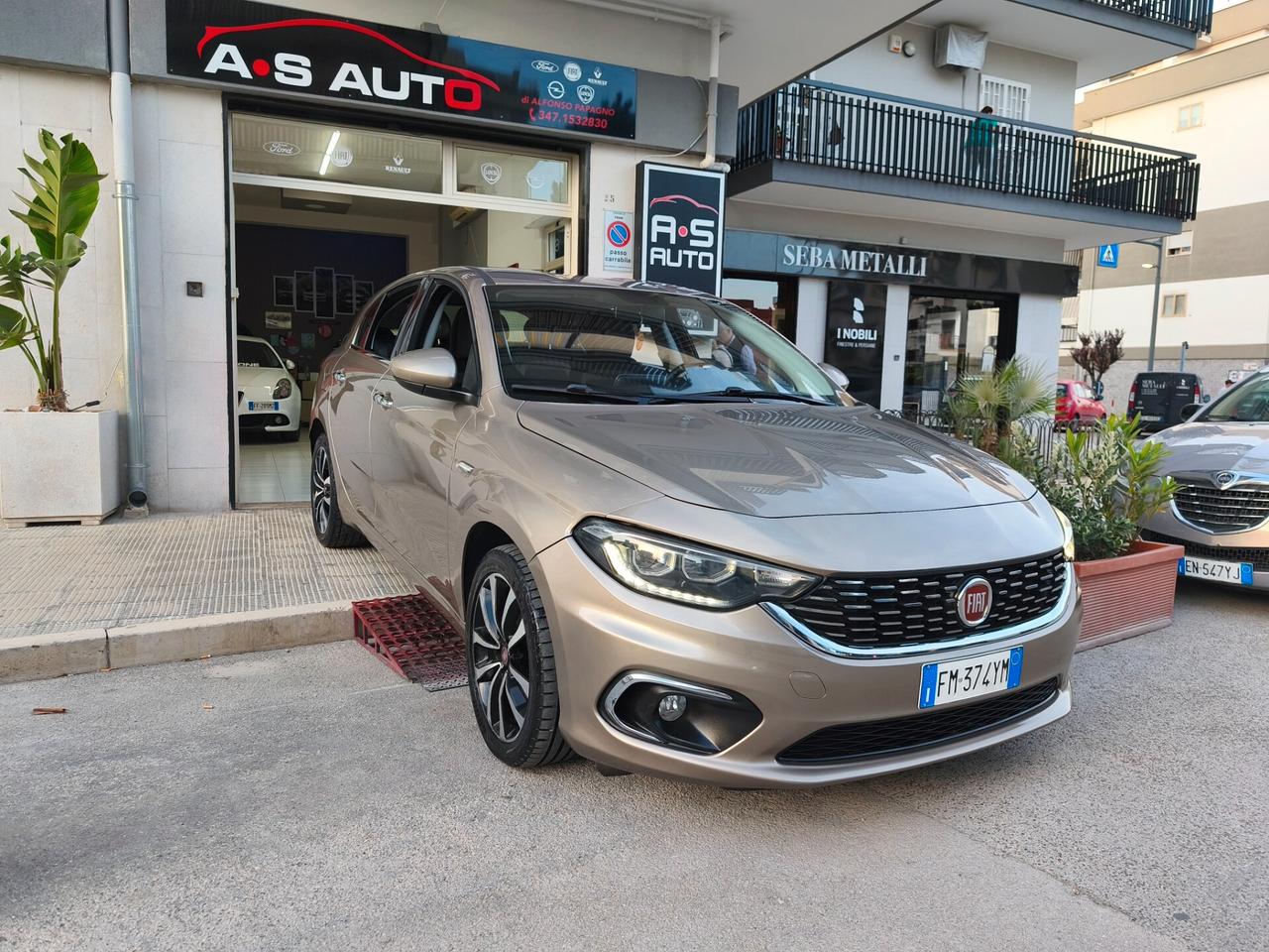 Fiat Tipo 1.6 Mjt S&S 5 porte Easy