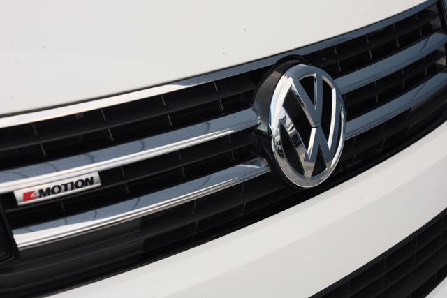 VOLKSWAGEN Transporter Caravelle 2.0 TDI 4 Motion PL Comfortline 4x4