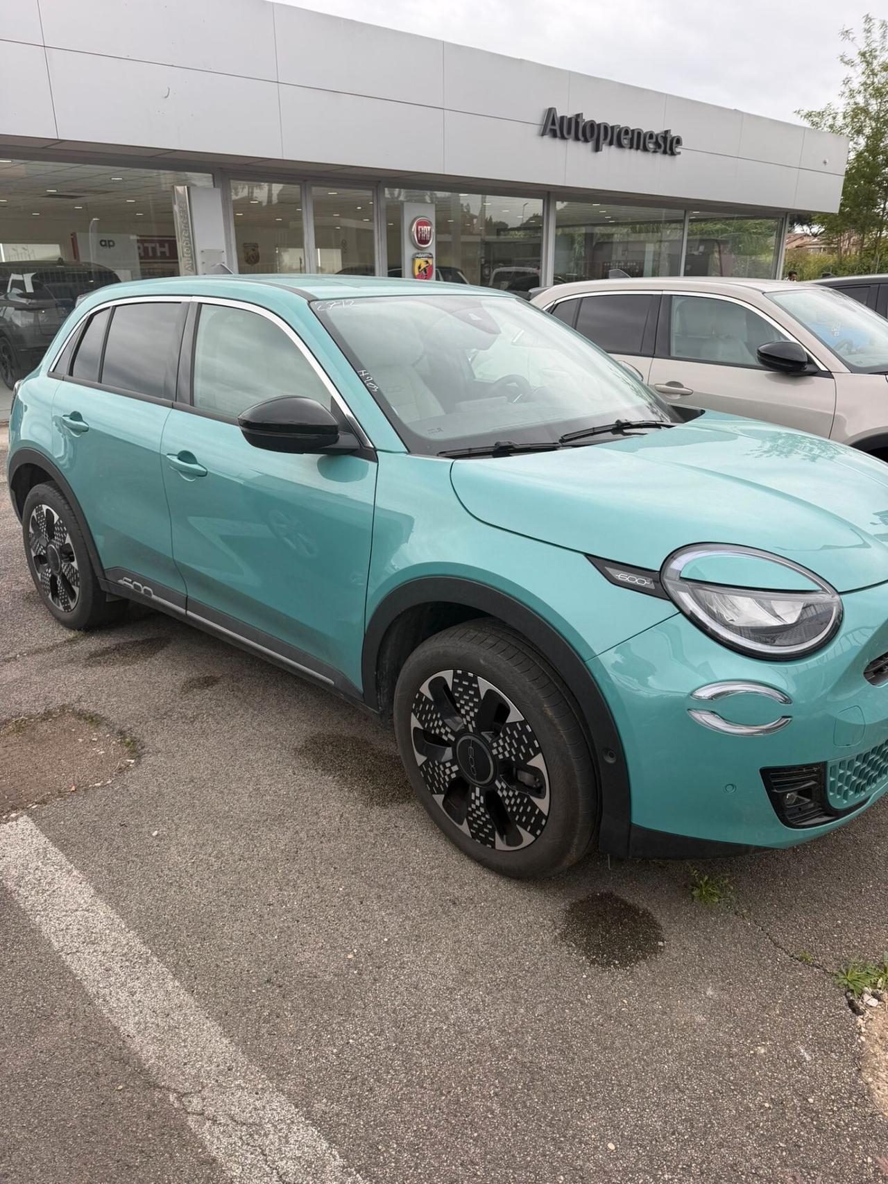 Fiat 600 Hybrid 110 CV DCT MHEV La Prima