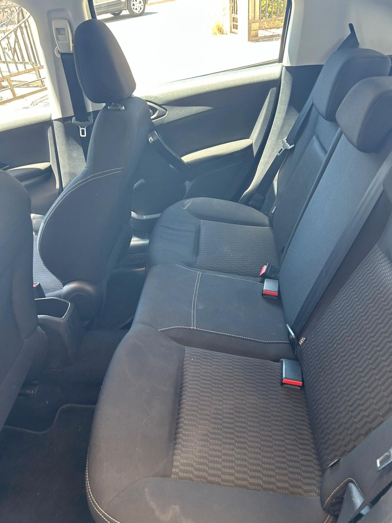 Peugeot 208 BlueHDi 75 5 porte Allure