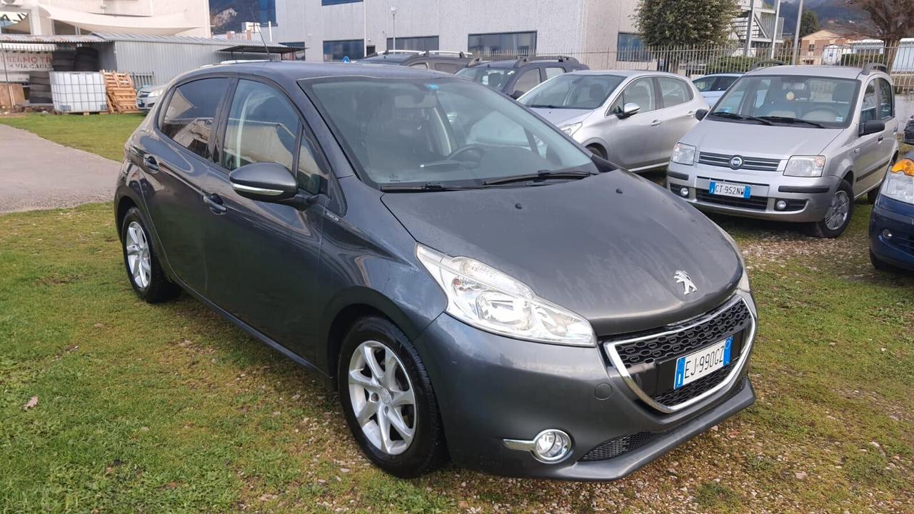 Peugeot 208 1.4 HDi 68 CV 5 porte Active