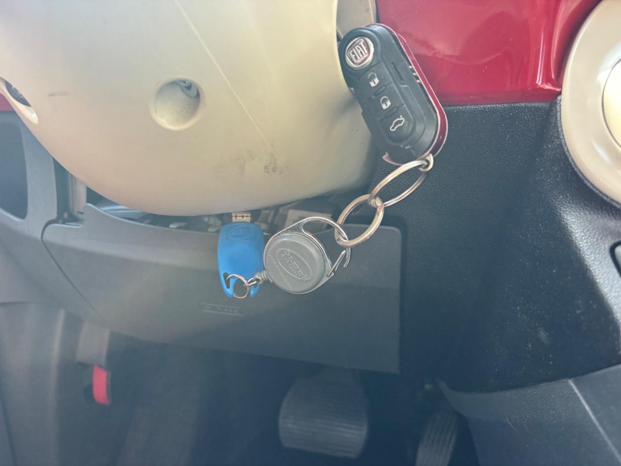 Fiat 500 Cabrio -automatica.