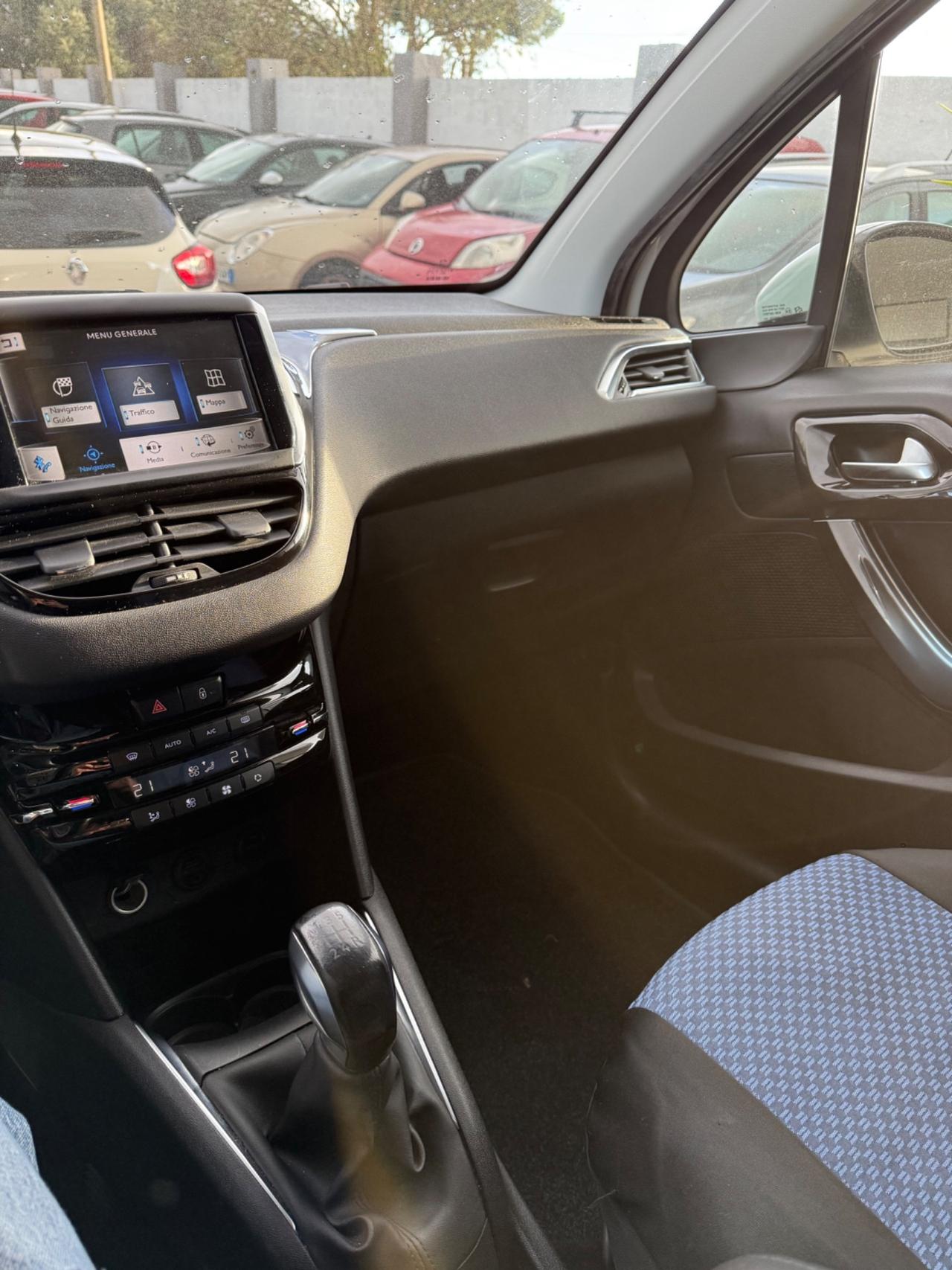 Peugeot 2008 1.6 e-HDi 92 CV Stop&Start