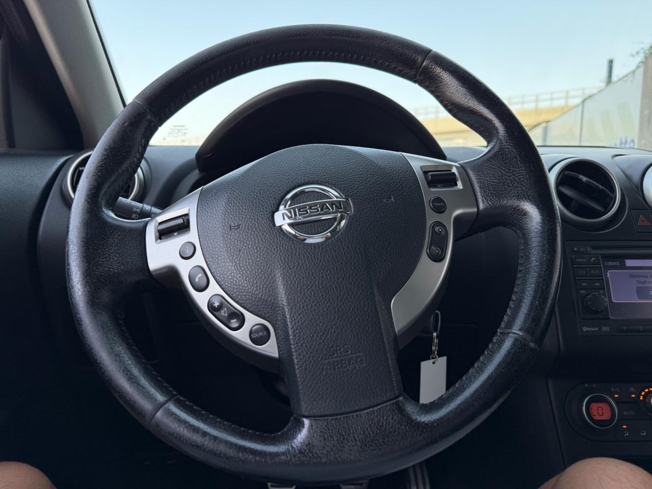 Nissan Qashqai 2.0 dCi n-tec SuperFull Tetto Perfett