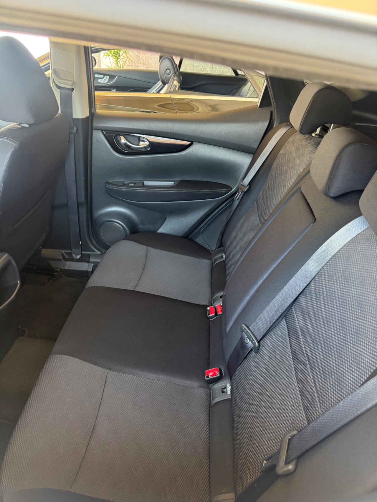 Nissan Qashqai 1.5 Diesel 11-2015