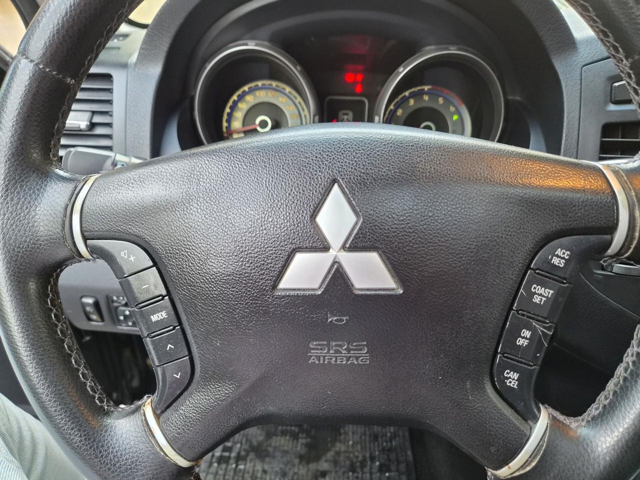 Mitsubishi Pajero 3.2 DI-D 16V aut. 3p. Instyle