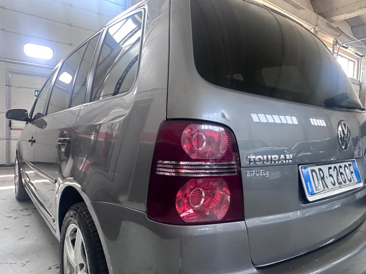 Volkswagen Touran 1.6 Trendline Bifuel G