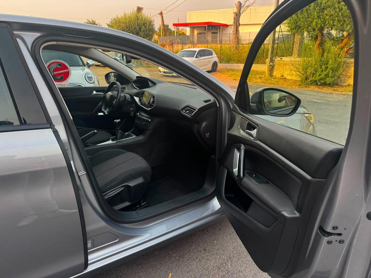 Peugeot 308 BlueHDi 130 S&S SW Allure Pack