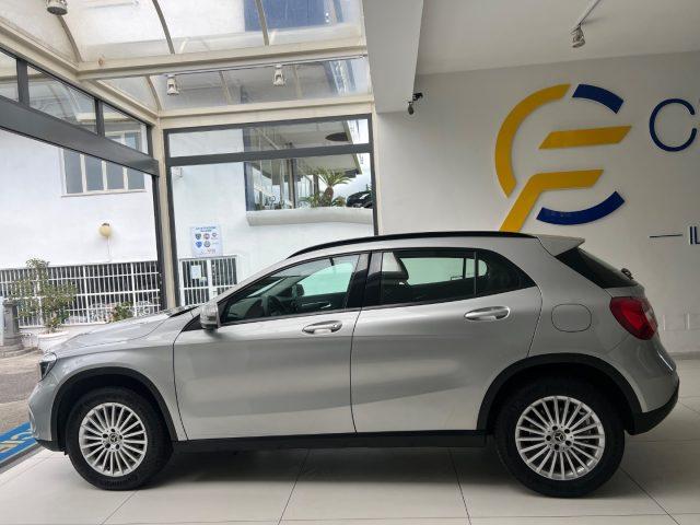 MERCEDES-BENZ GLA 180 d Business TUA A SOLI 199 EURO MENSILI