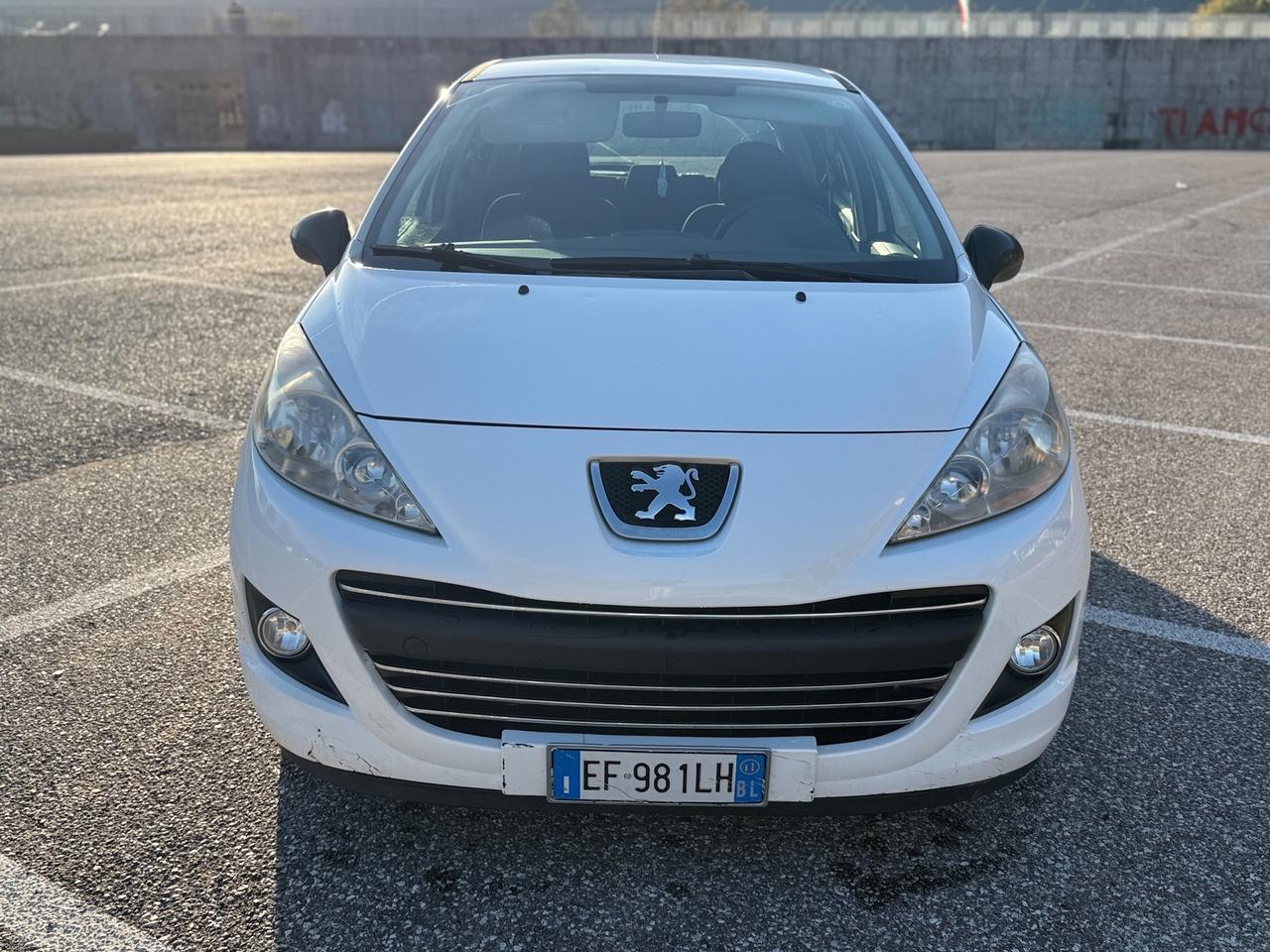 Peugeot 207 1.6 HDi OK NEOPATENTATI