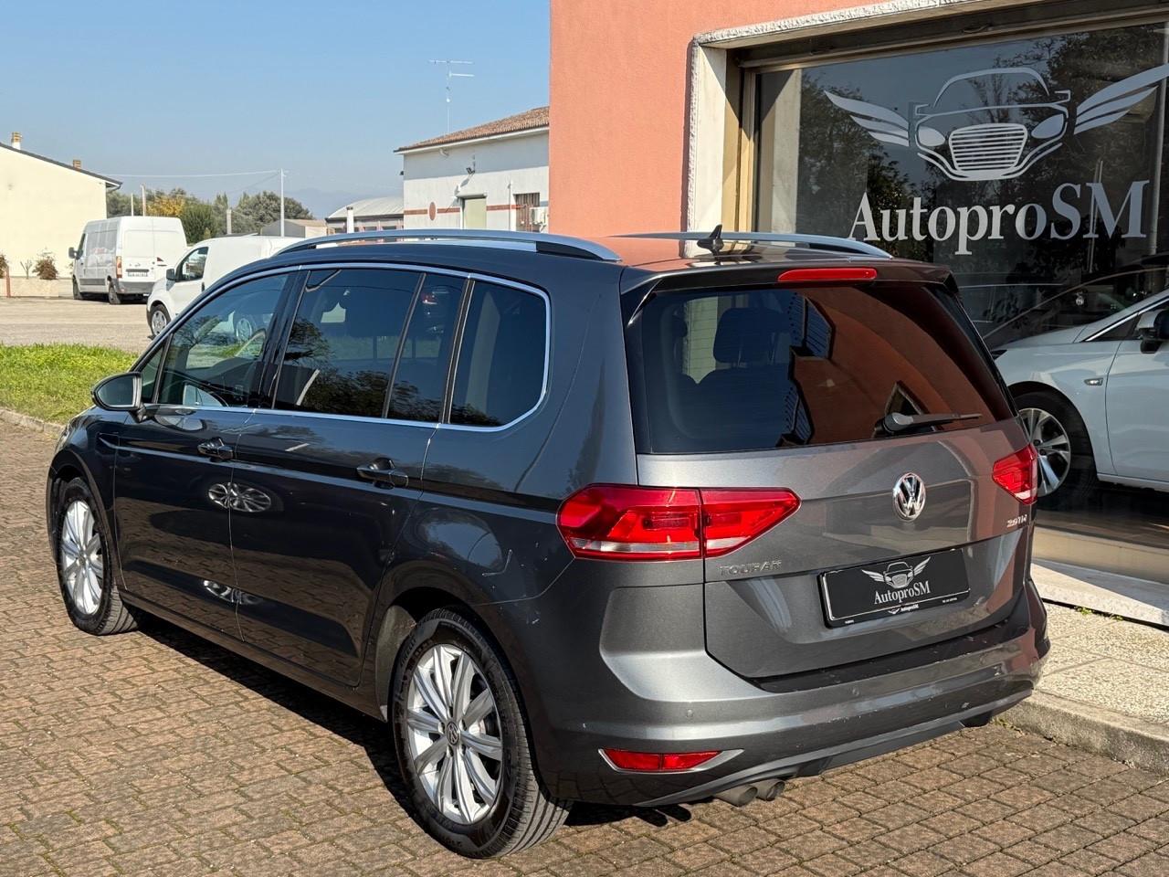 Volkswagen Touran 2.0 TDI 150 CV SCR DSG Highline BlueMotion Technology