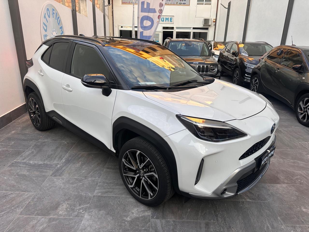 Toyota Yaris Cross 1.5 Hybrid 5p. E-CVT LOUNGE