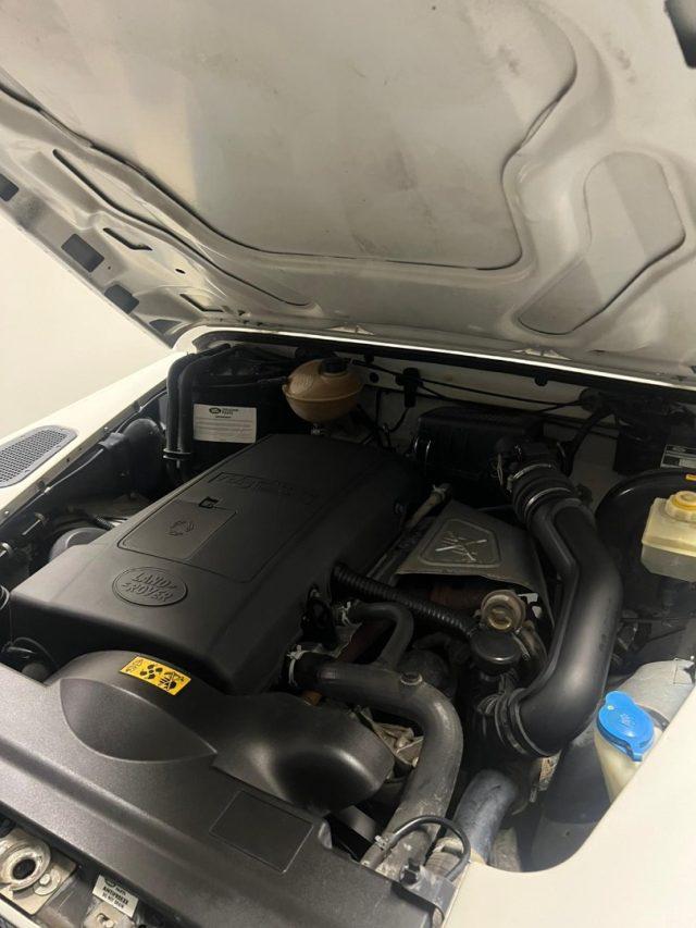 LAND ROVER Defender 110 2.5 Td5 cat HCPU