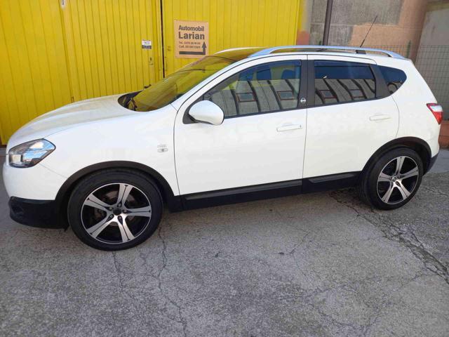 NISSAN Qashqai 2.0 dCi DPF Visia 4x4 tetto panoramico