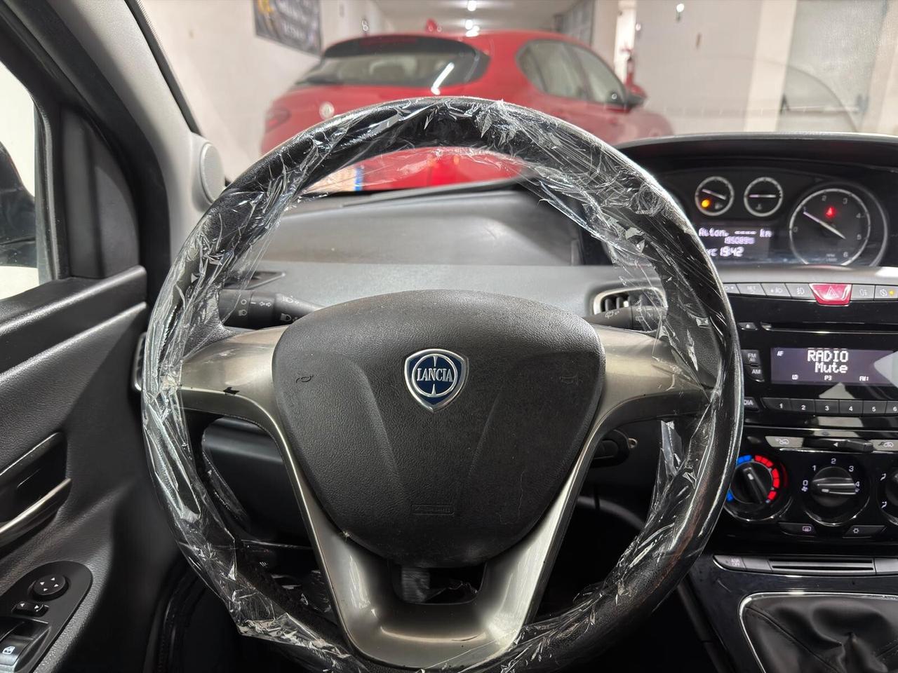 Lancia Ypsilon 1.3 MJT 16V 95 CV 5 porte S&S Platinum