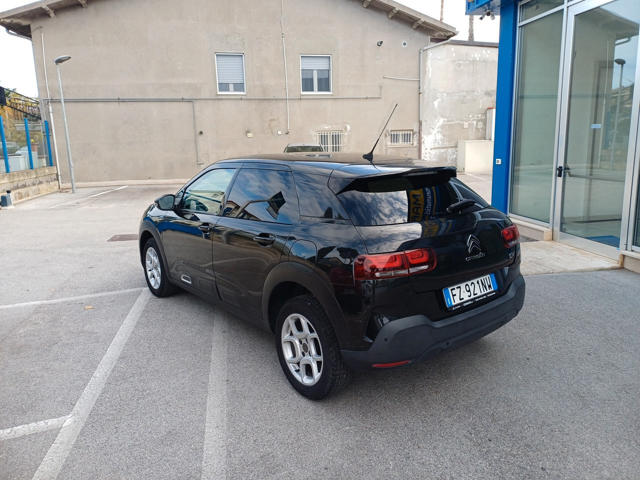 Citroen C4 Cactus BlueHDi 100 S&S Shine