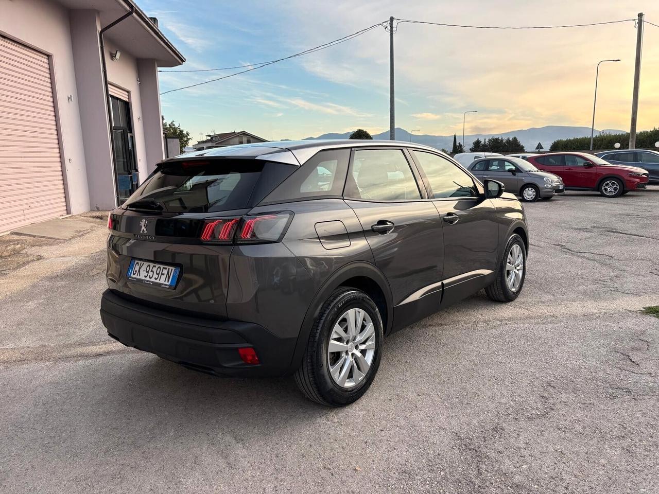 Peugeot 3008 BlueHDi 130 S&S Active Pack 04/2022