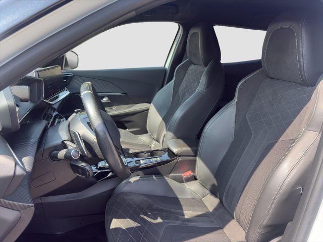 PEUGEOT 2008 2008 PureTech 130 S&S EAT8 GT Pack