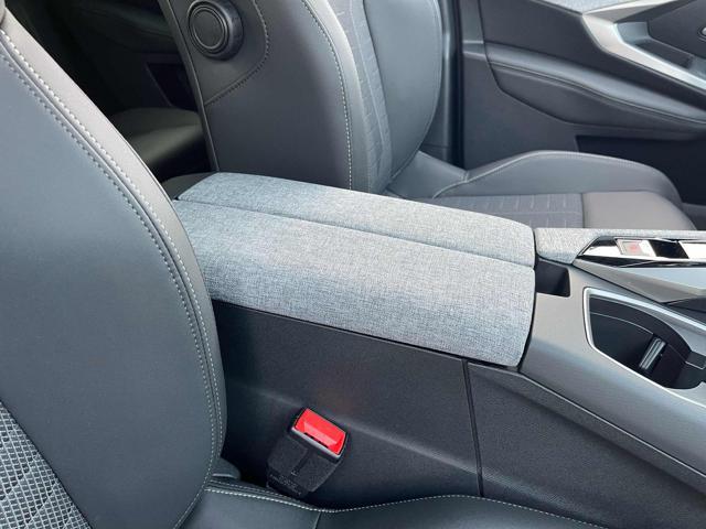 PEUGEOT 3008 Hybrid 145 e-DCS6 GT - NUOVO