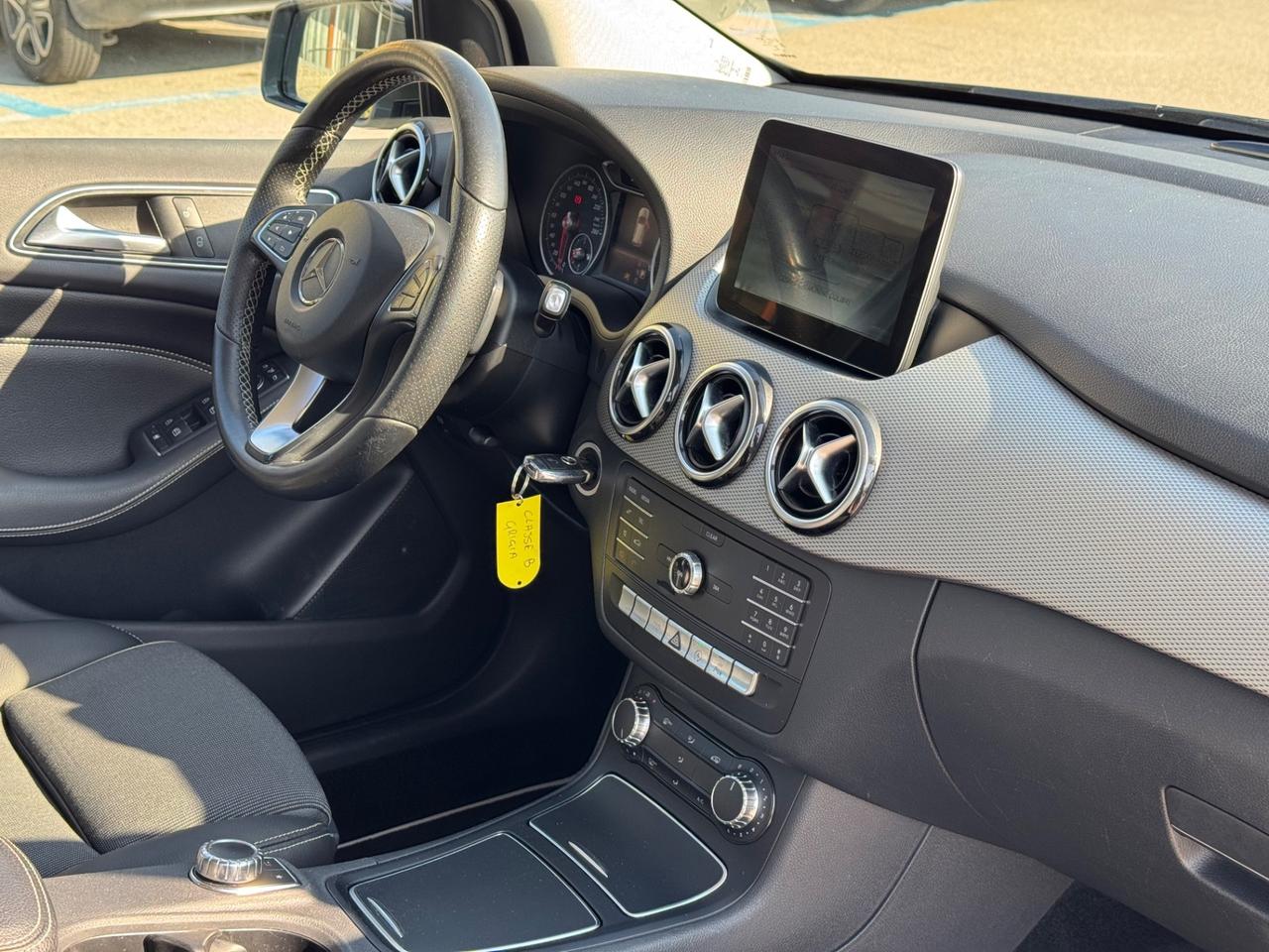 Mercedes-benz B 200 d Automatic Sport