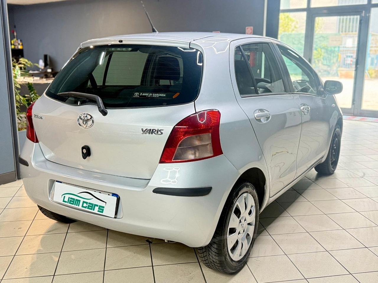 Toyota Yaris 5 Porte Yaris 5p 1.0 Sol