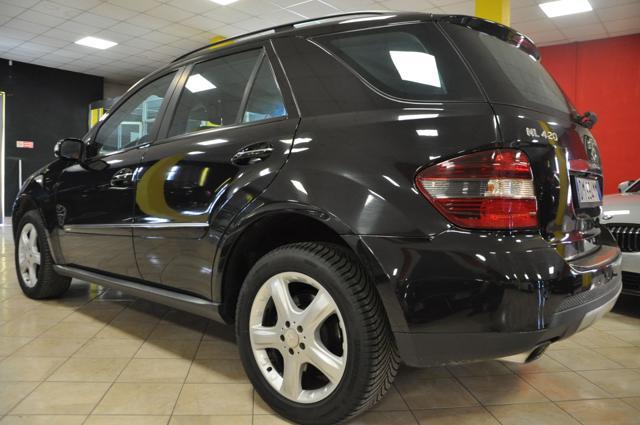 MERCEDES-BENZ ML 420 CDI*ALCANTARA/TETTO/NAVI/XENO*