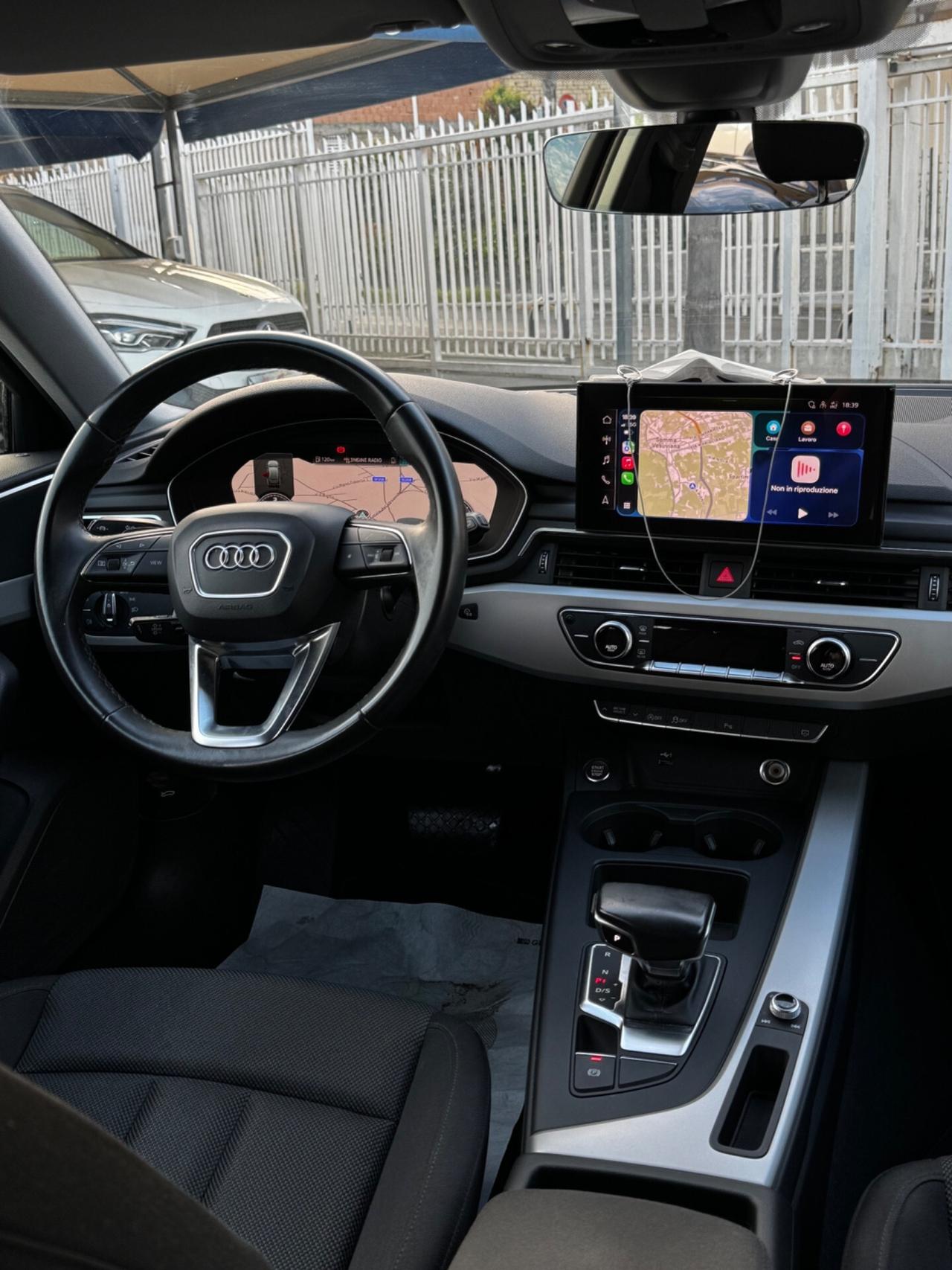 Audi A4 Avant 30 TDI S tronic S line edition