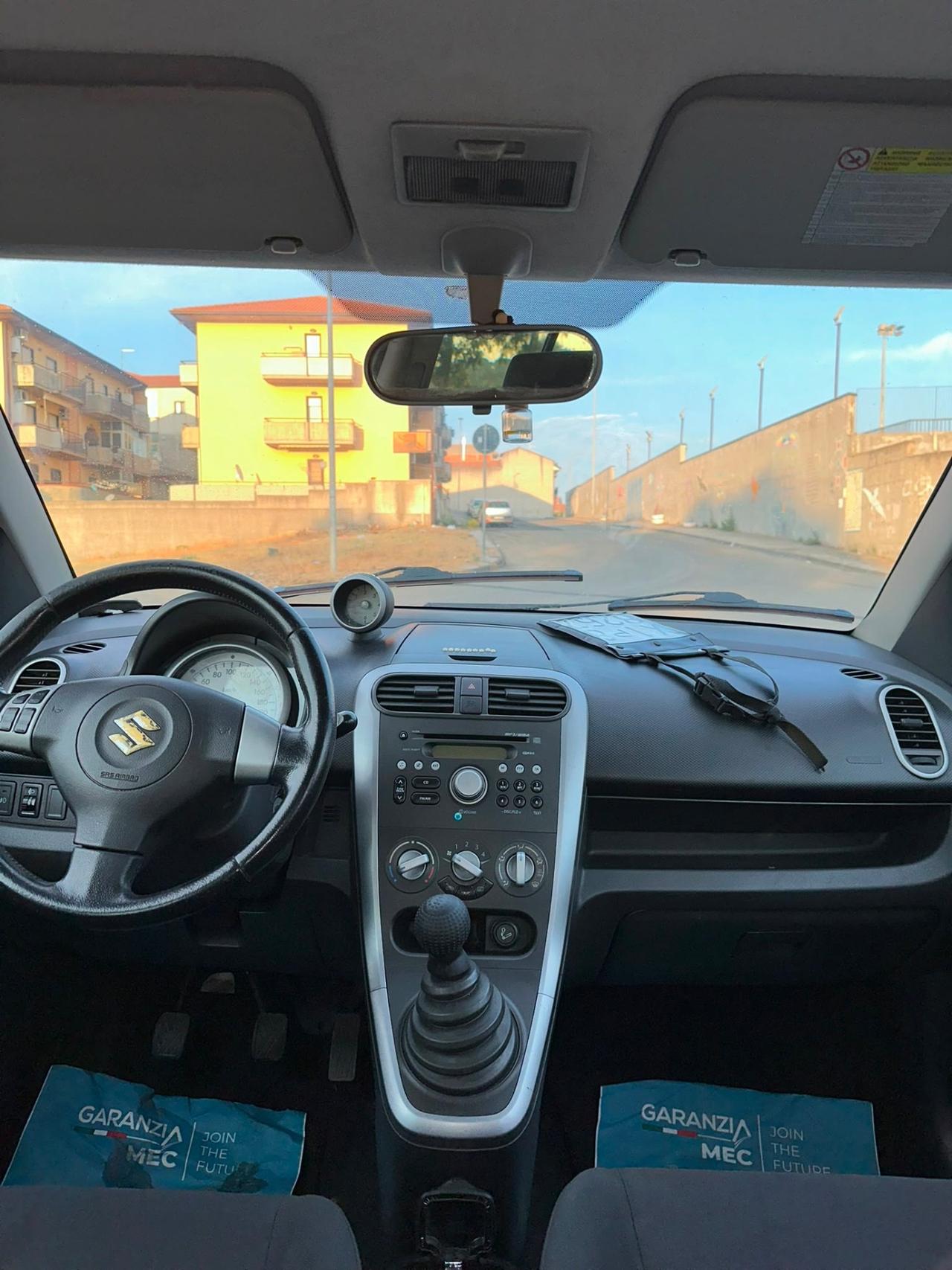 Suzuki Splash 1.3 DDiS GLS Safety Pack
