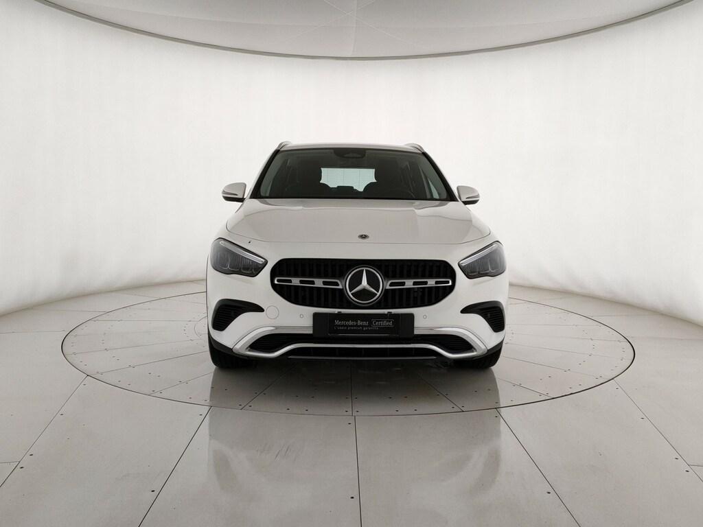 Mercedes GLA 180 180 D Progressive Advanced 8G-DCT