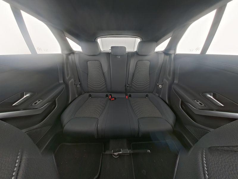 Mercedes-Benz 180 Automatic Progressive Advanced