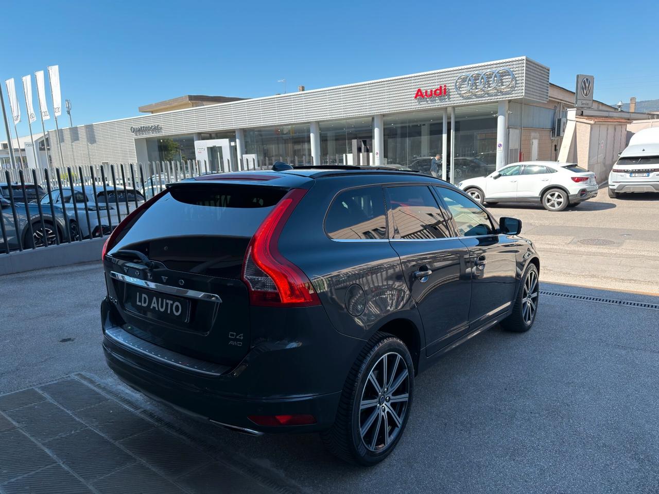 Volvo XC 60 XC60 D4 AWD Geartronic Summum DISTRIBUZIONE OK TETTO APRIBILE