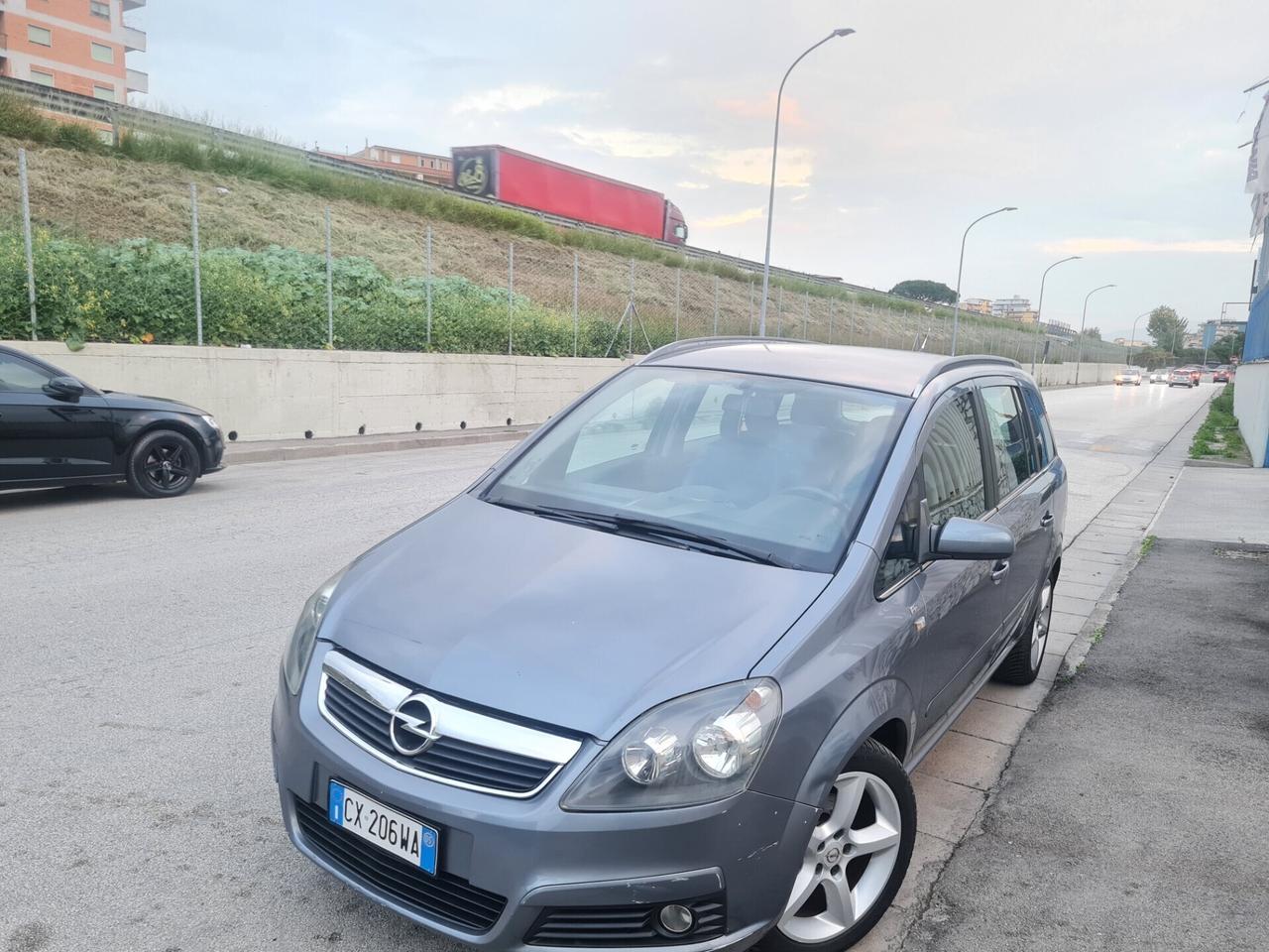 Opel Zafira 1.6 16V Twinport gpl Cosmo 7 posti