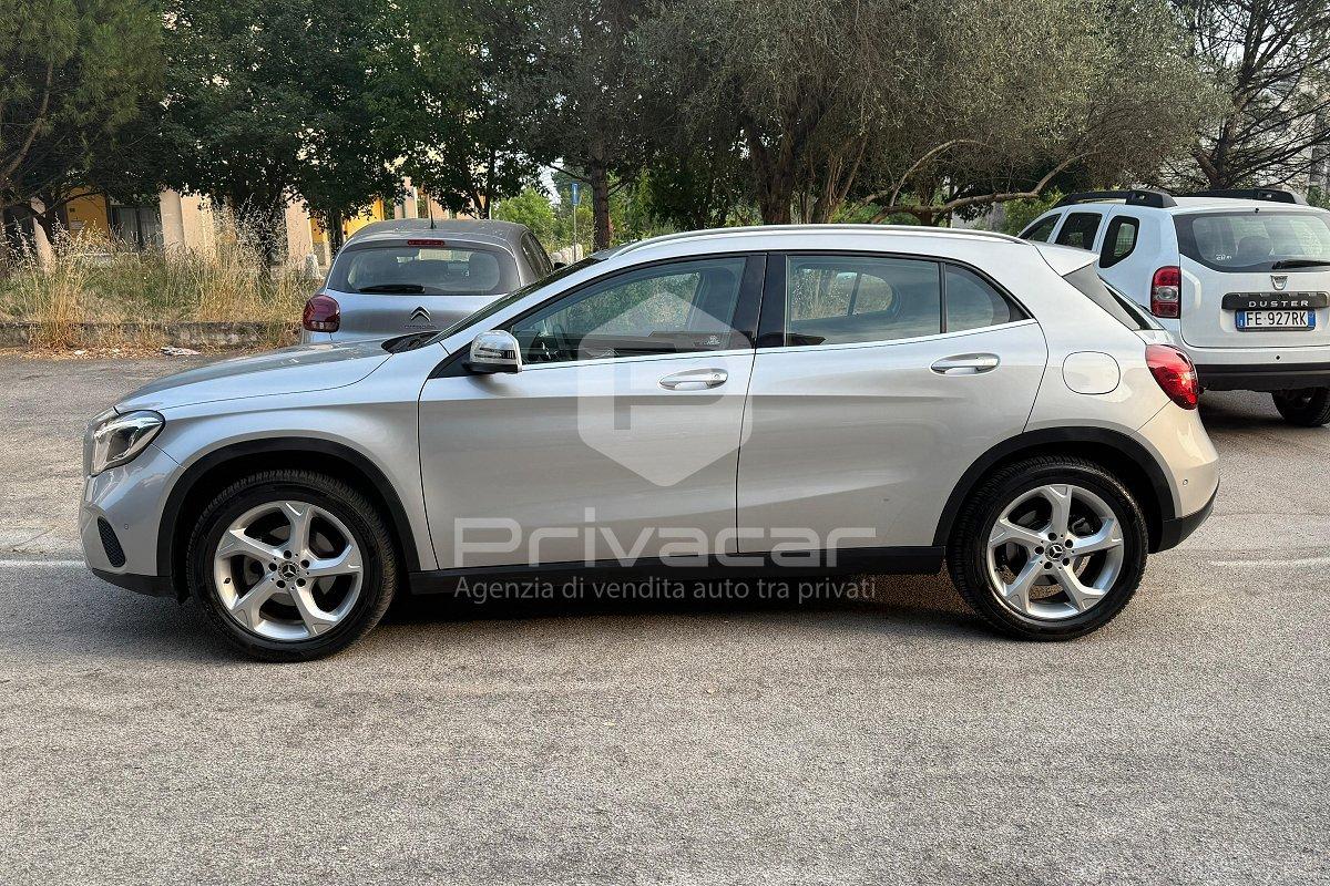 MERCEDES GLA 200 d Automatic Sport