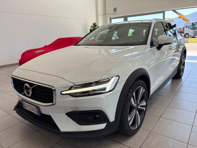 VOLVO V60 Cross Country D4 AWD Geartronic Pro