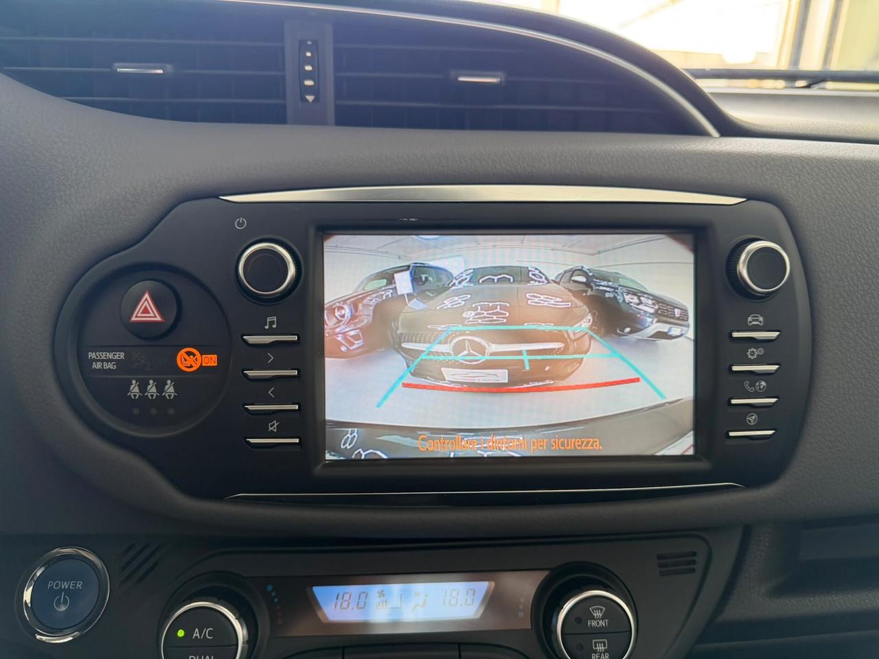 Toyota Yaris 1.5 Hybrid 5 porte Active