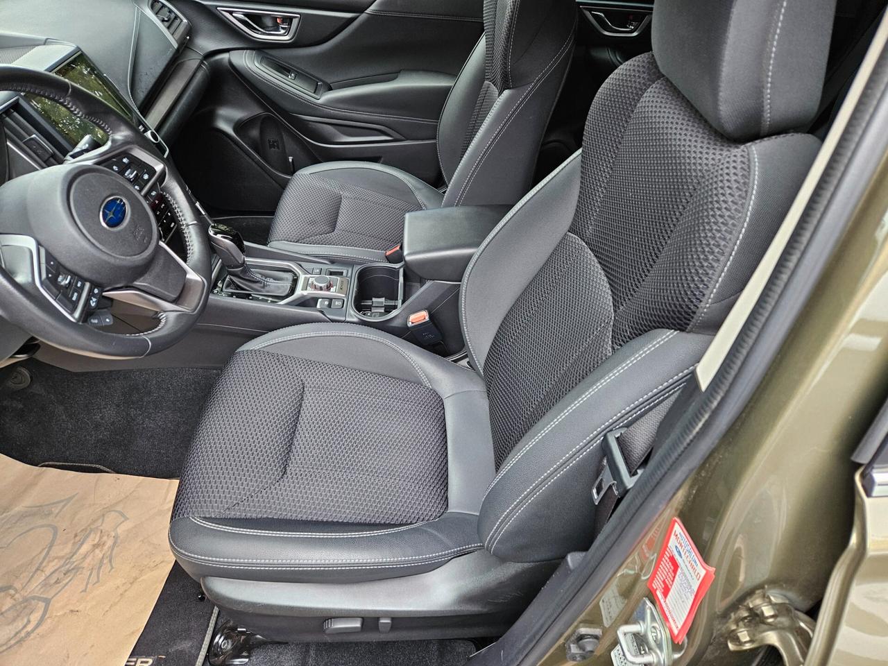 Subaru Forester 2.0 e-Boxer MHEV CVT Lineartronic Style - GANCIO TRAINO