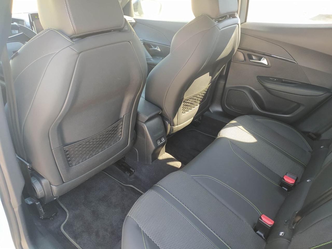 Peugeot 2008 GT 1.5 Blue HDI 130 #12096