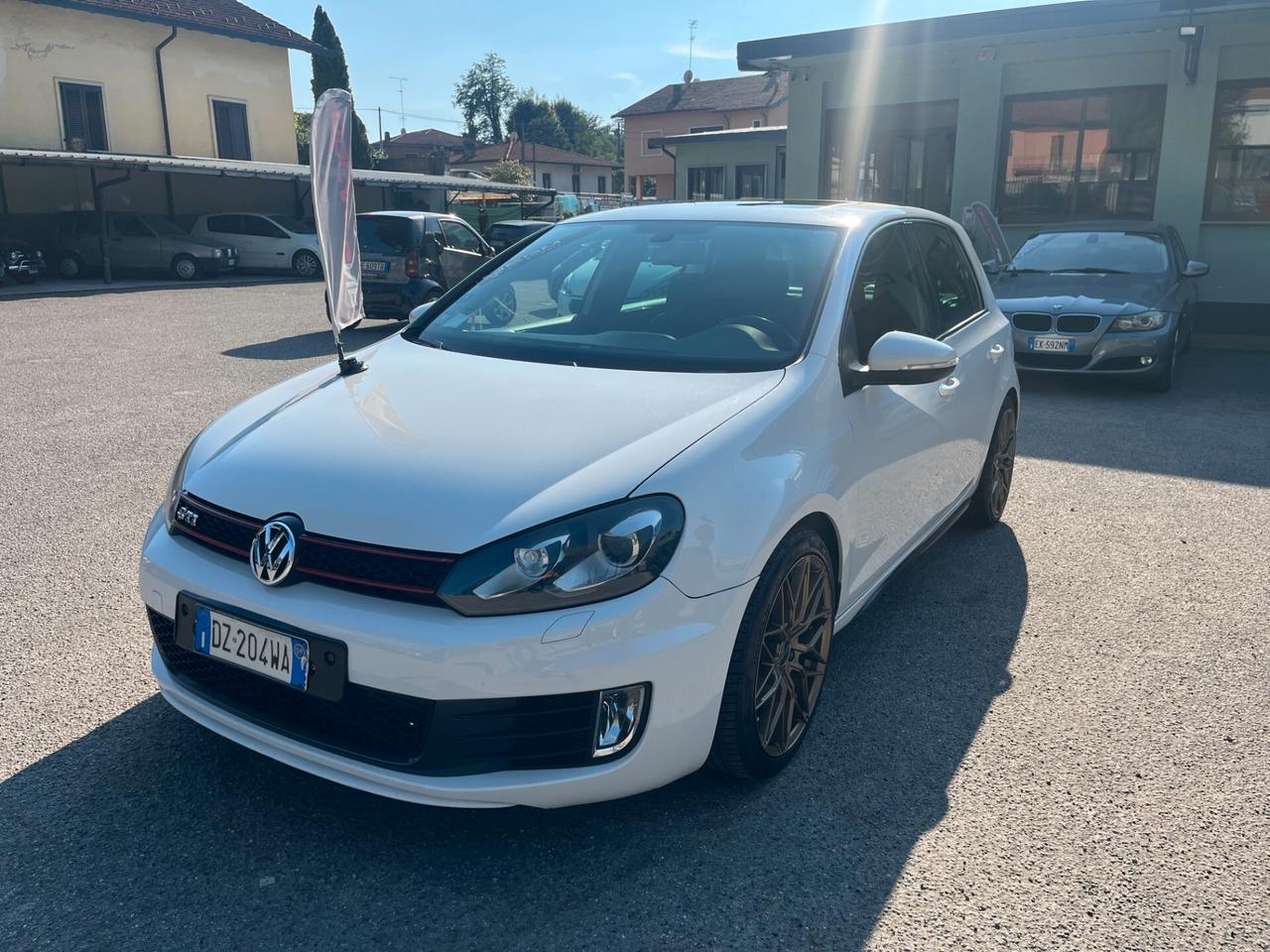 Volkswagen Golf GTI 2.0 TSI 5p.