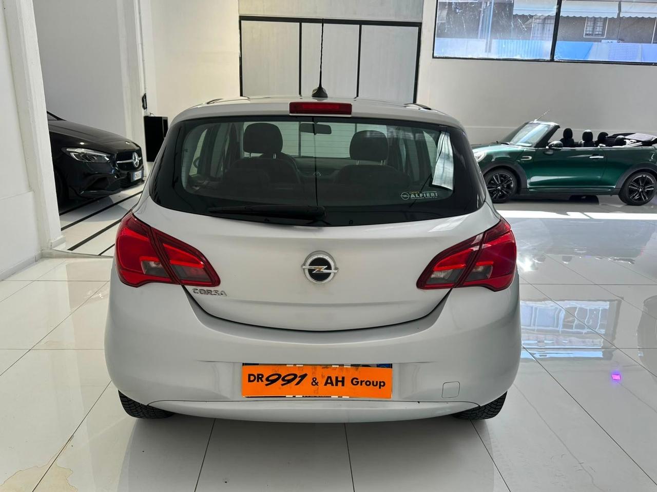 Opel Corsa 1.4 90CV GPL Tech 5 porte Innovation