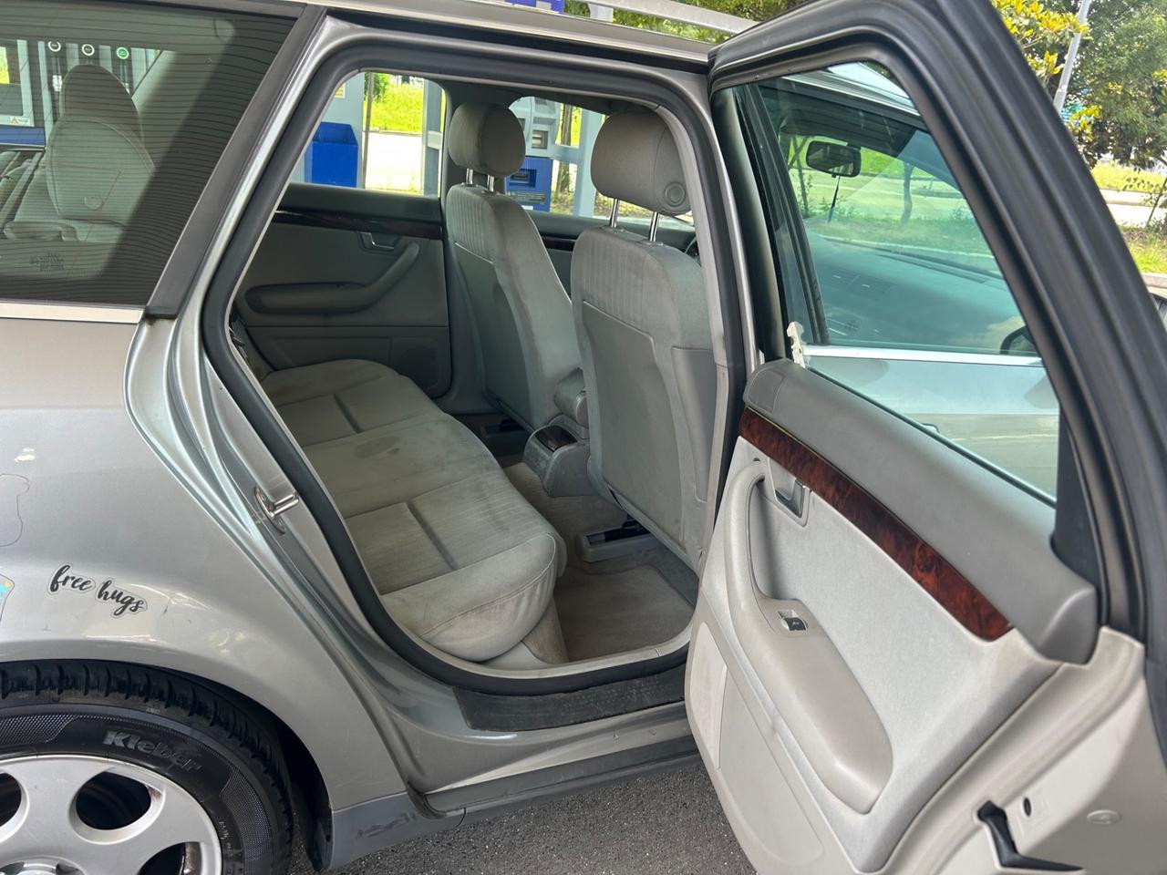 Audi A4 1.9 TDI/130 CV cat