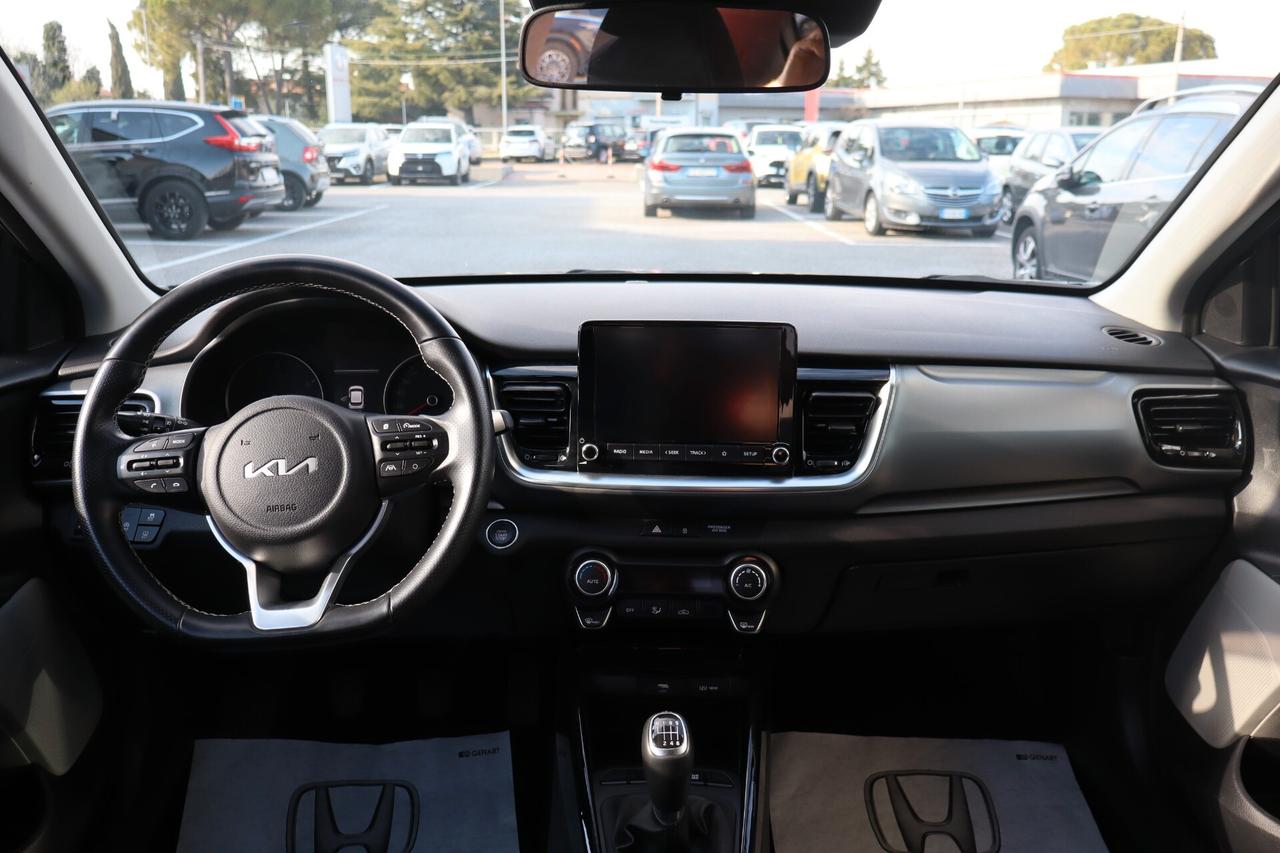 Kia Stonic 1.0 T-GDi 100 CV MHEV MT Black Edition