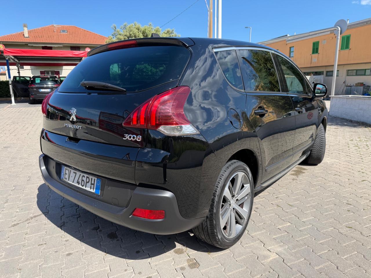 Peugeot 3008 1.6 HDi 115CV Allure