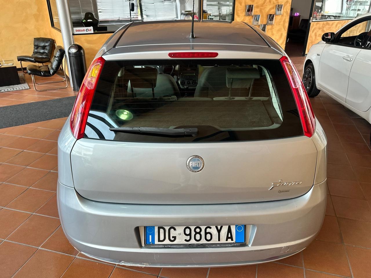 Fiat Grande Punto 1.4 5 porte Dynamic METANO
