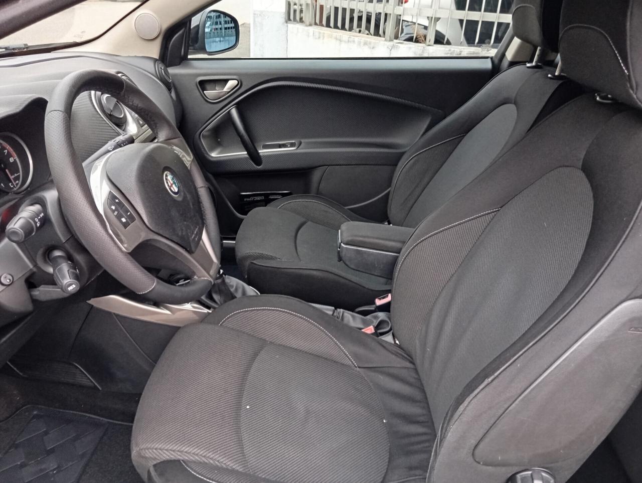 Alfa Romeo MiTo 1.4 78 CV Distinctive Permute