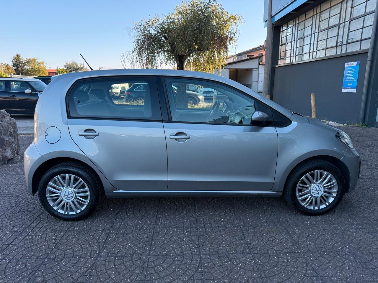 Volkswagen up! 1.0 5p. eco move BlueMotion Technology