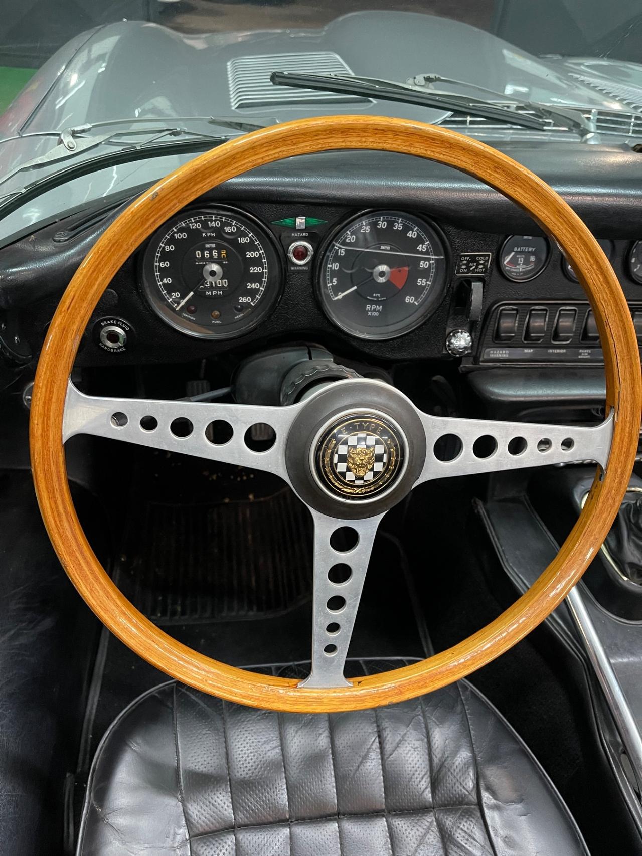 Jaguar E-Type Cabrio 4.2 Cambio Manuale Da Concorso PERMUTE RATE