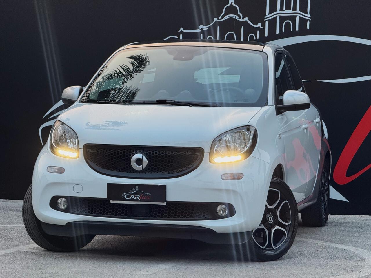 Smart forFour 1.0 Passion 71CV Twinamic TETTO
