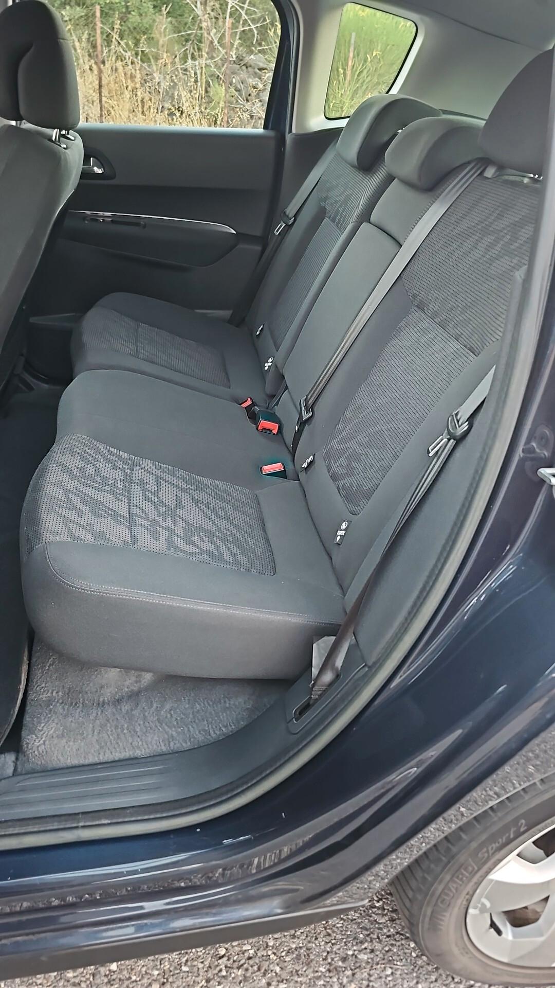 Peugeot 3008 1.6 HDi 115CV