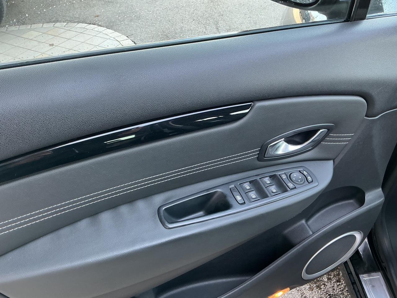 Renault Scenic 1.5 dCi 110CV