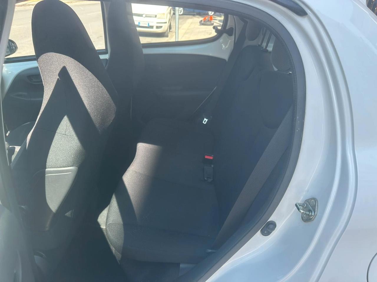 Peugeot 108 VTi 68 5 porte Access
